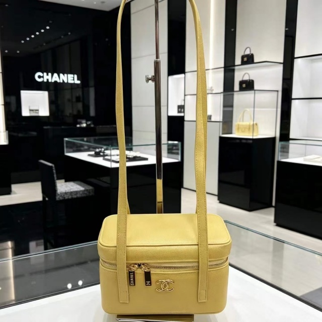 Metal Logo Luxury Women Shoulder Bags