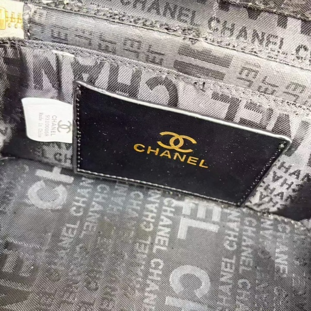 Metal Logo Luxury Women Shoulder Bags