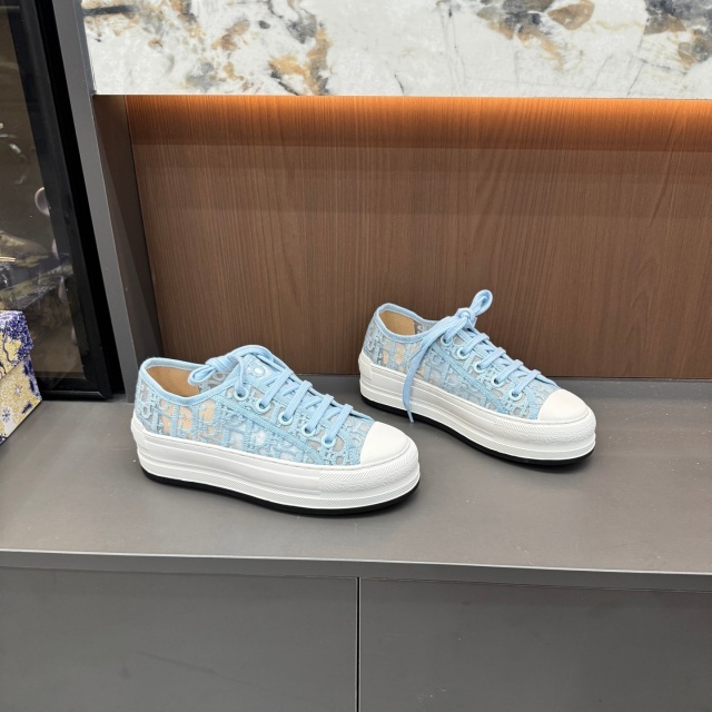 Thick-Soled Fashion Embroidery Women Sneakers