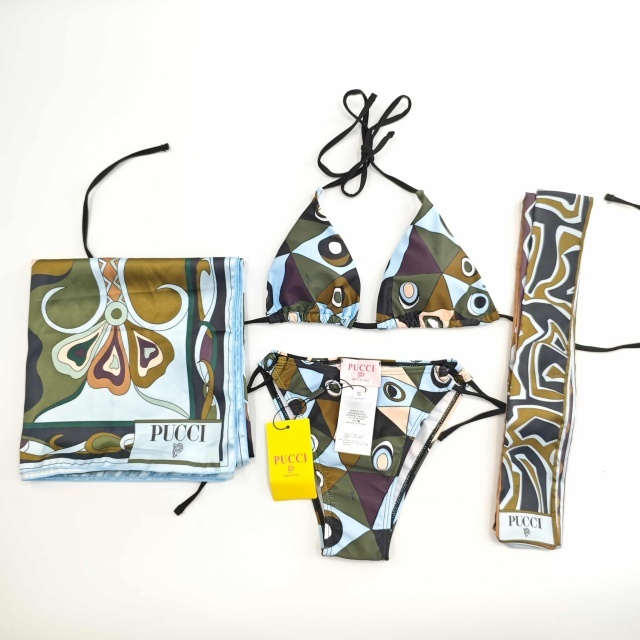 Beachwear Printed Bikinis Set with Scarf