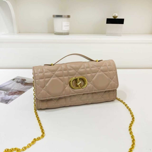 Chained Fashion Leather Messenger Bags