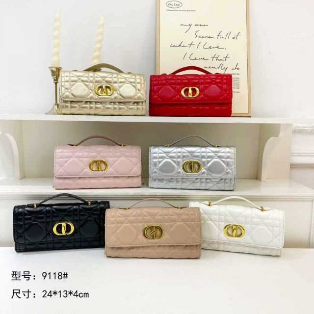 Chained Fashion Leather Messenger Bags