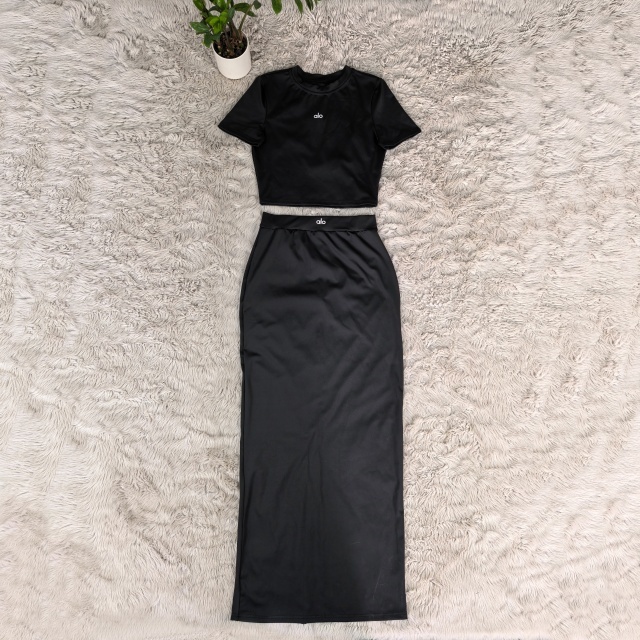 Fashion Yoga High Waist Slit Maxi Skirt Set