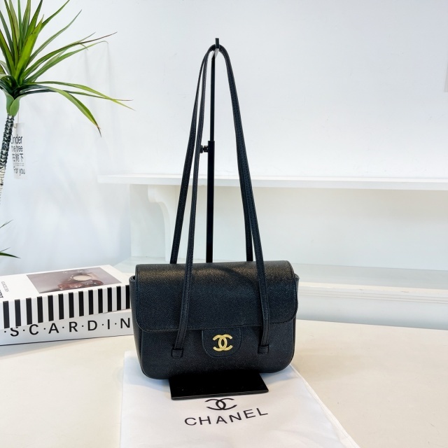 Metal Logo Leather Fashion Women Shoulder Bags
