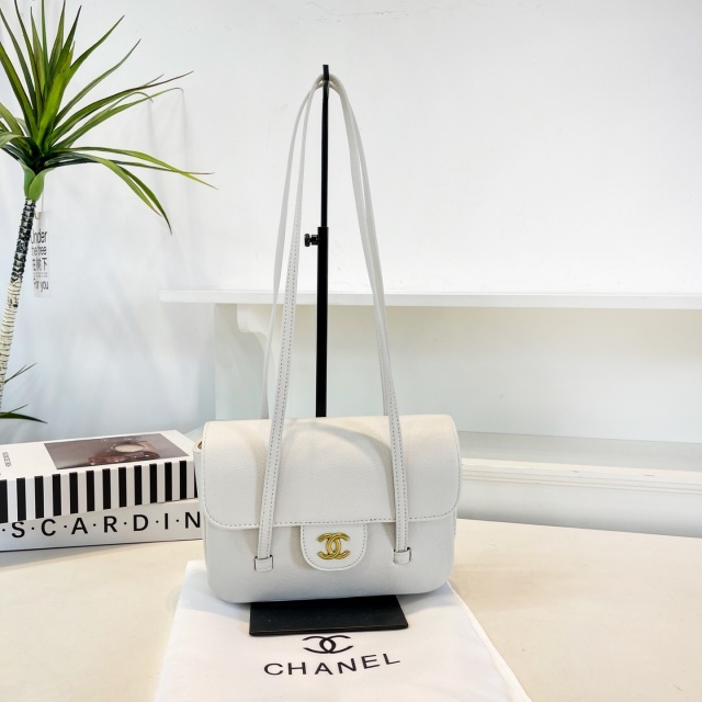 Metal Logo Leather Fashion Women Shoulder Bags