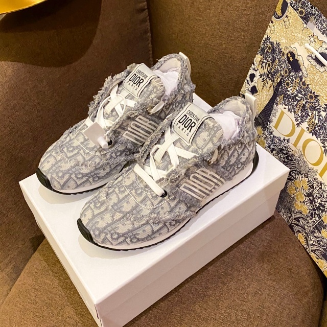 Luxury Fashion Design Women Casual Sneakers