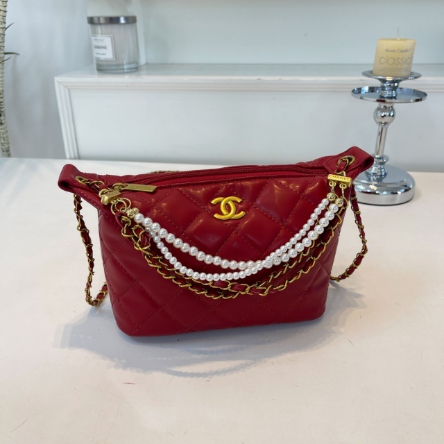 Luxury Fashion Pearl Chained Messenger Bags