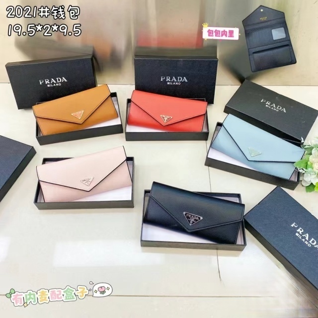 Fashion Logo Leather Chic Wallets