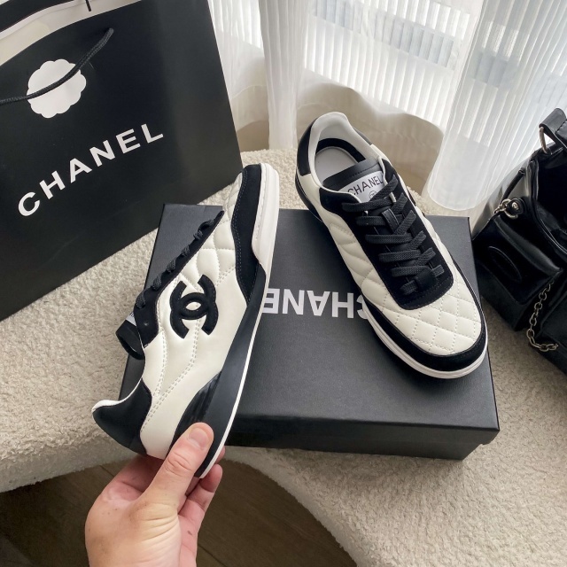 Color Block Fashion Chic Sneakers