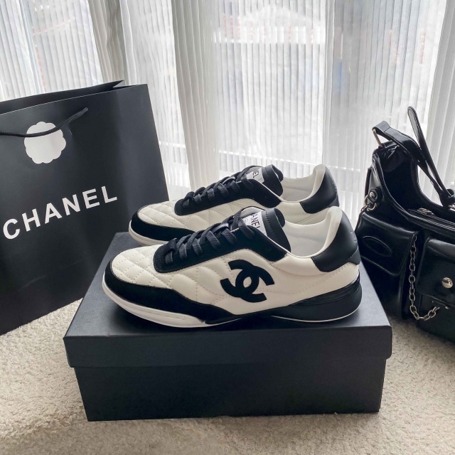 Color Block Fashion Chic Sneakers