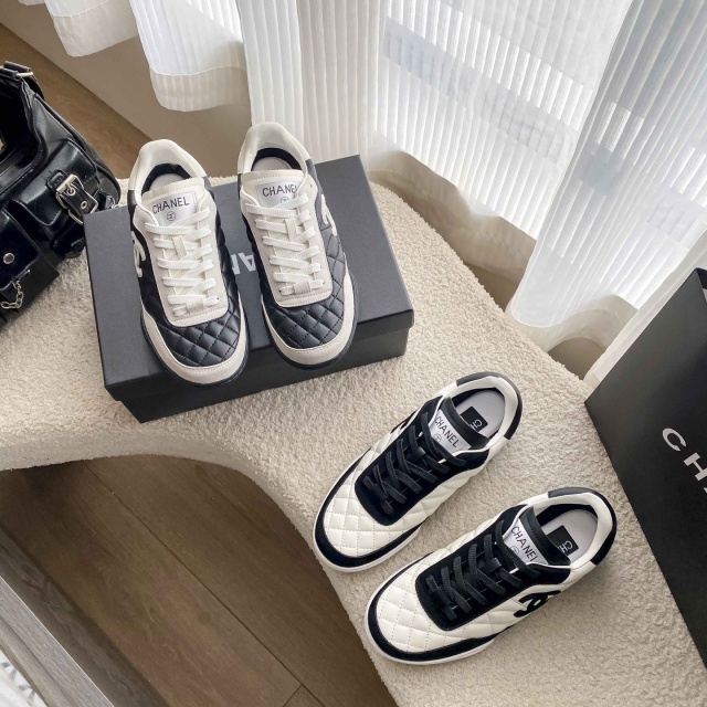 Color Block Fashion Chic Sneakers
