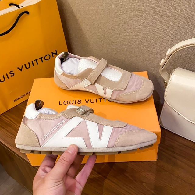 Fashion Hollow Out Velcro Women Sneakers