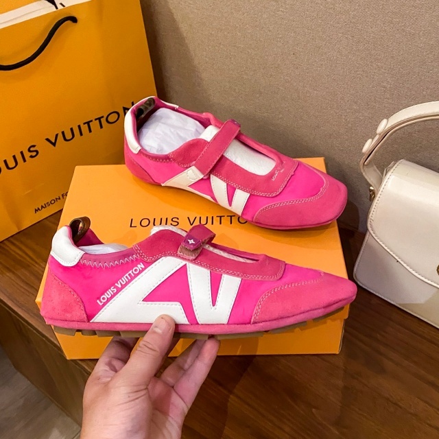 Fashion Hollow Out Velcro Women Sneakers