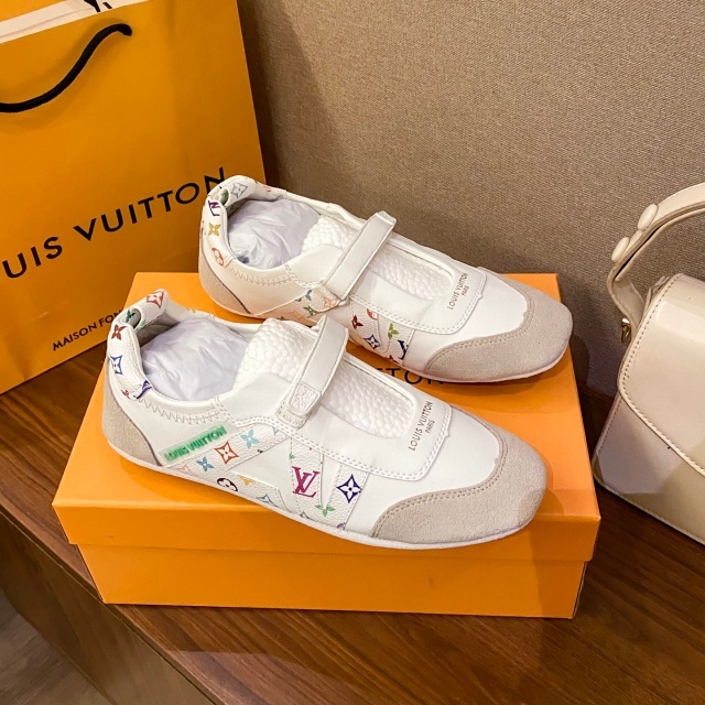 Fashion Hollow Out Velcro Women Sneakers