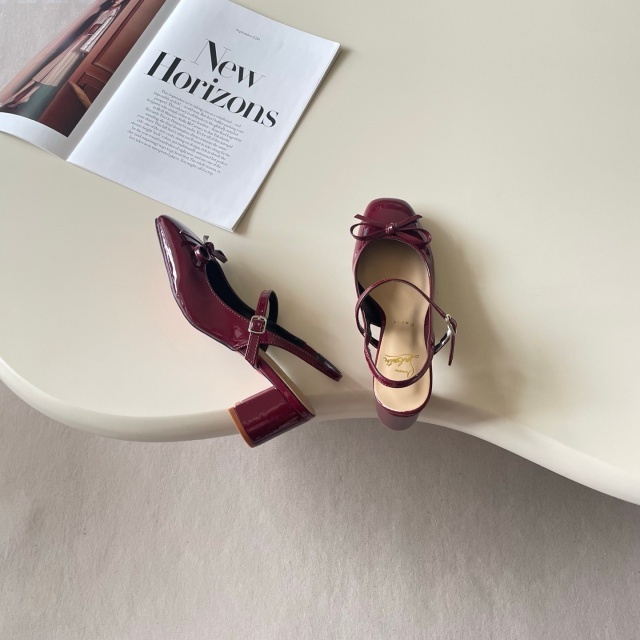 Fashion Leather Square Toe Chunky Sandals