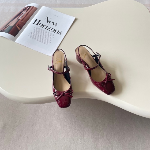 Fashion Leather Square Toe Chunky Sandals