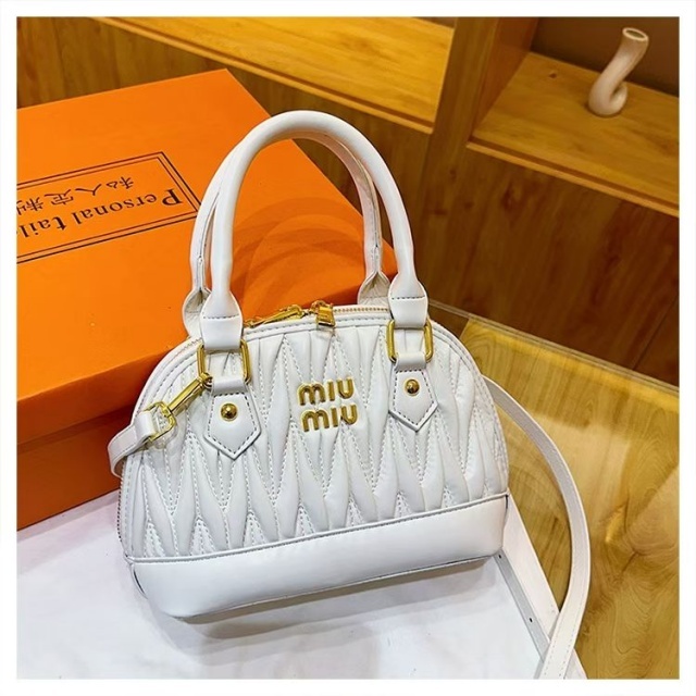 Metal Logo Leather Fashion Crossbody Handbags