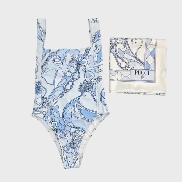 Backless Beachwear One Piece Swimsuit with Scarf