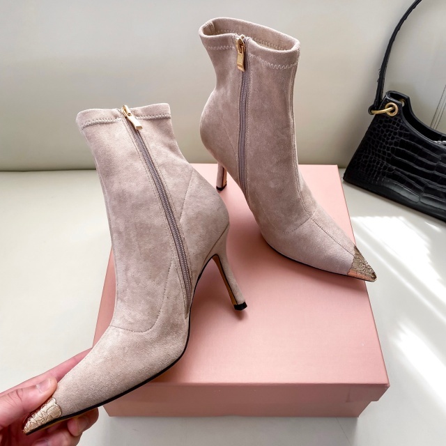 Fashion Pointed Toe Thin Heeled Boots