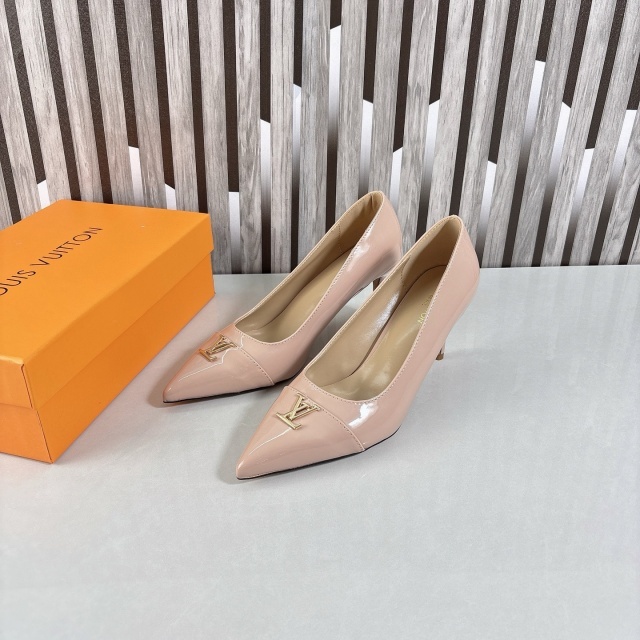 Metal Logo Pointed Toe Women High Heels