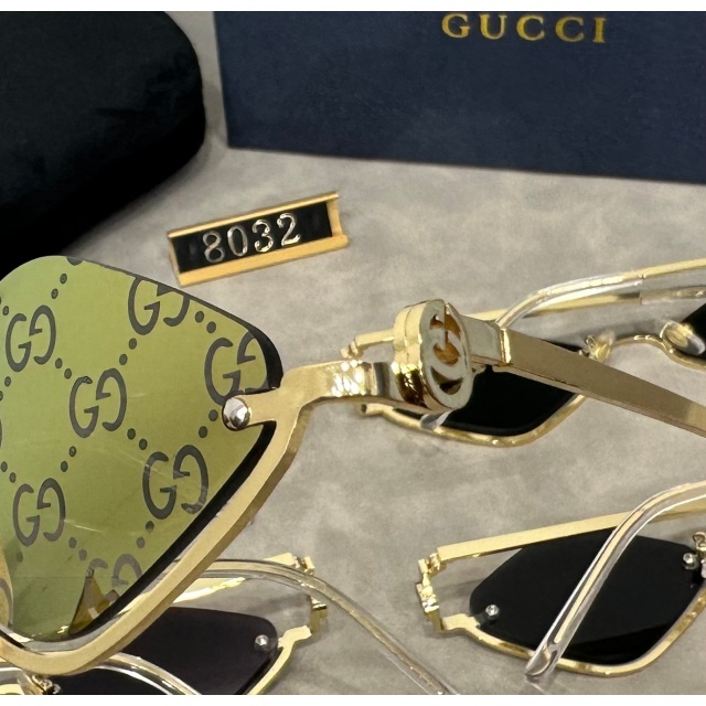 Diamond-shaped Half-frame Luxury Glasses