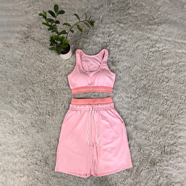 Fashion Embroidery Short Yoga Tracksuit Set