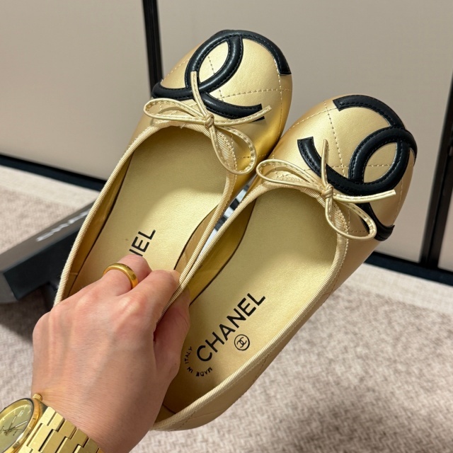 Fashion Leather Women Flat Shoes