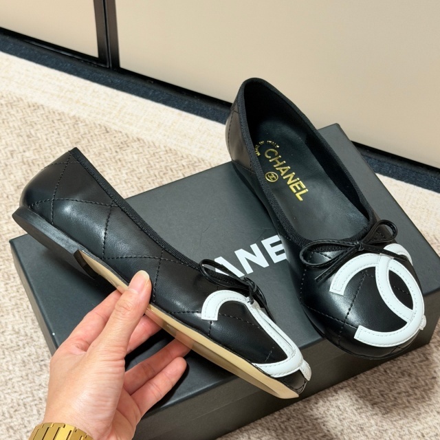 Fashion Leather Women Flat Shoes