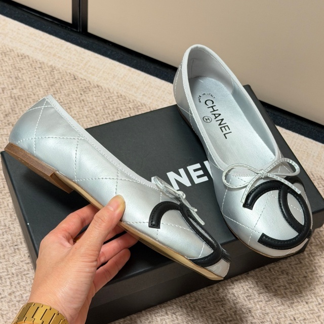 Fashion Leather Women Flat Shoes