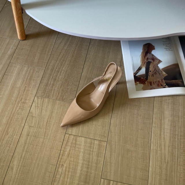 Leather Fashion Pointed Toe High Heeled Sandals