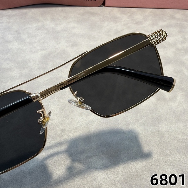 Square Full Frame Unisex Glasses