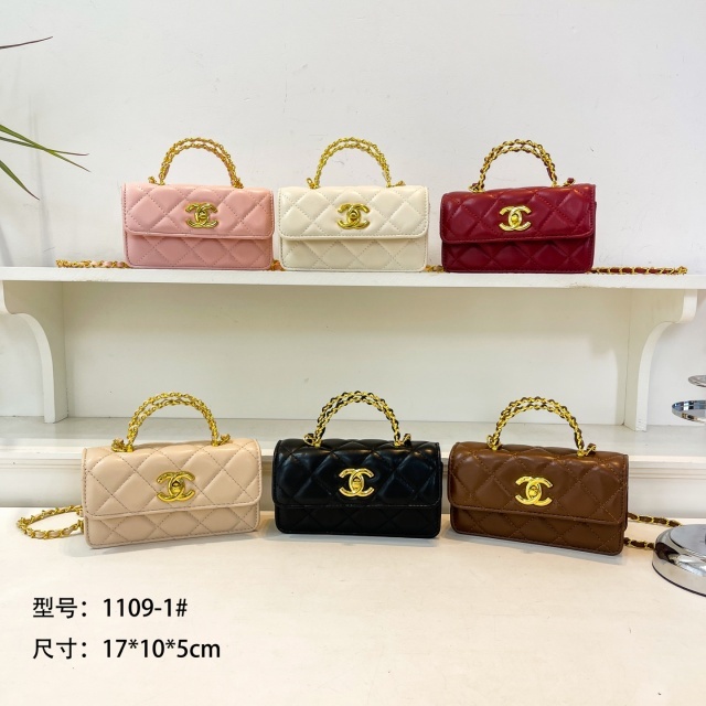 Metal Logo Women Crossbody Handbags
