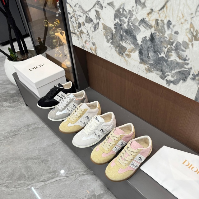 Fashion Color Block Casual Sneakers