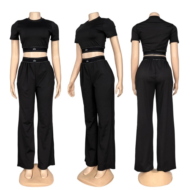 Fashion Embroidery Short Sleeve Tracksuit Set