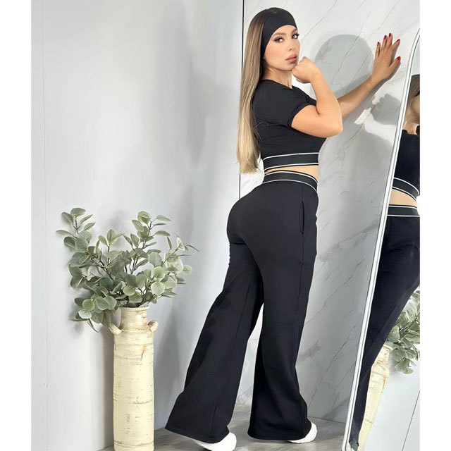 Fashion Embroidery Short Sleeve Tracksuit Set