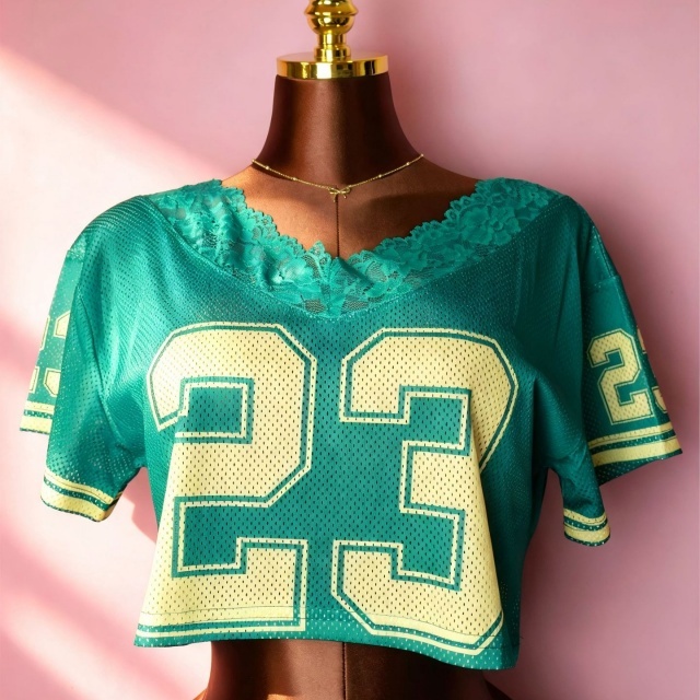 Vintage Style Lace Hollow Out Crop Top