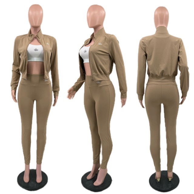 Fashion Embroidery 3 Piece Yoga Tracksuit Set