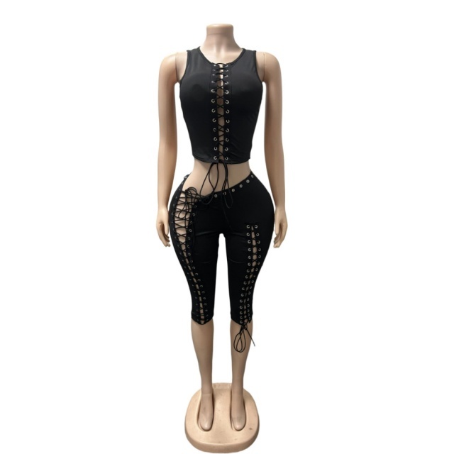 Hollow Out Laced Up Tank Top Knee Pant Set