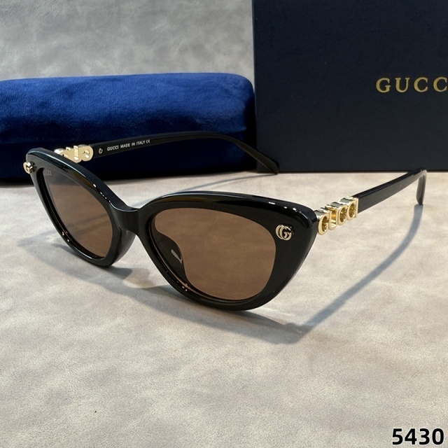 Cat Eye Frame Streetwear Luxury Glasses