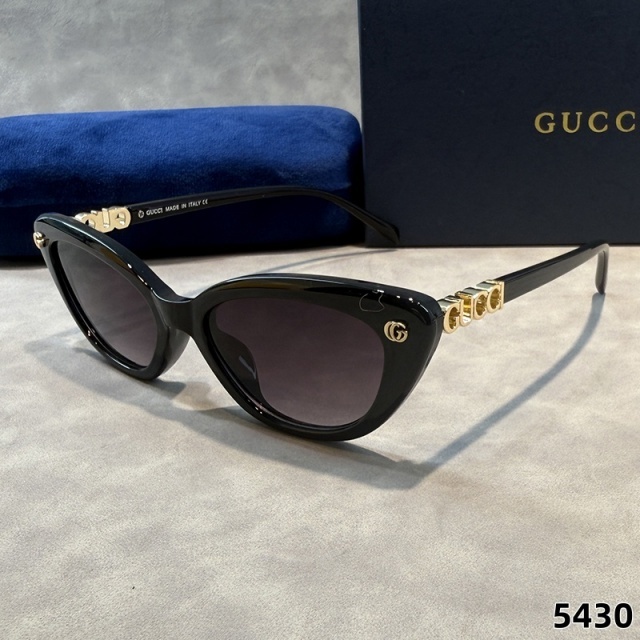 Cat Eye Frame Streetwear Luxury Glasses