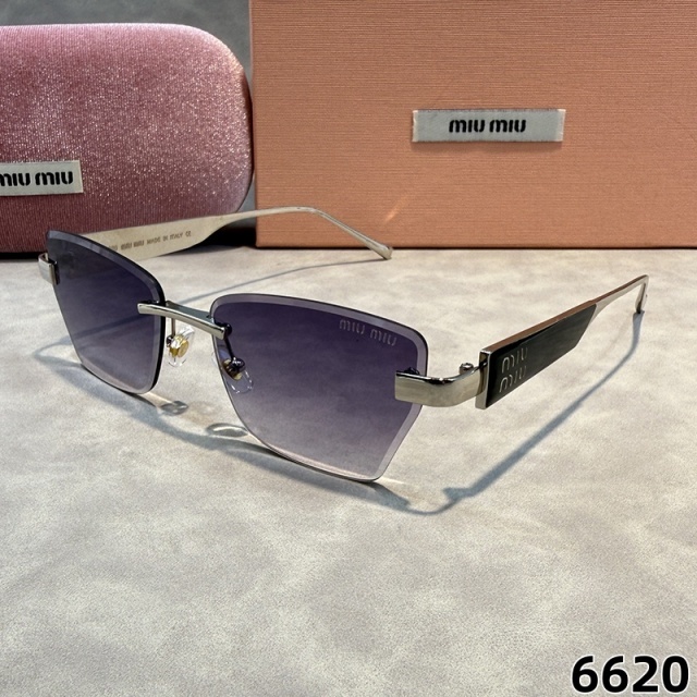 Streetwear Fashion Square Frameless Glasses