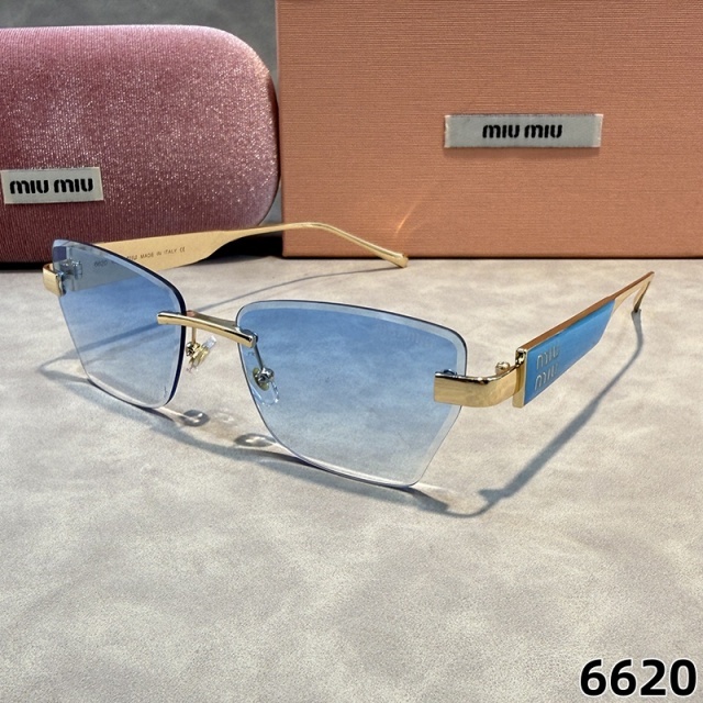 Streetwear Fashion Square Frameless Glasses