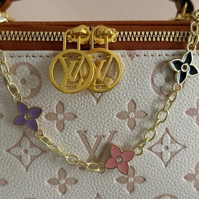 Leather Printed Chained Makeup Bags