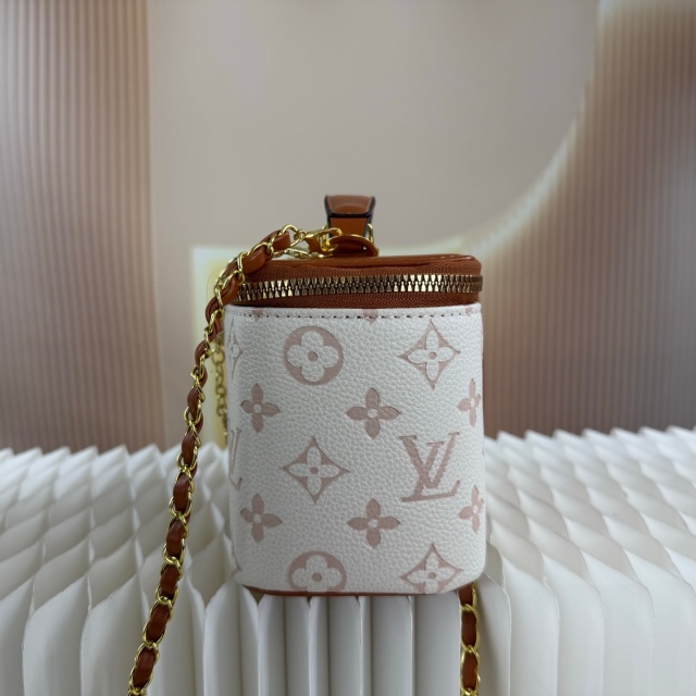 Leather Printed Chained Makeup Bags
