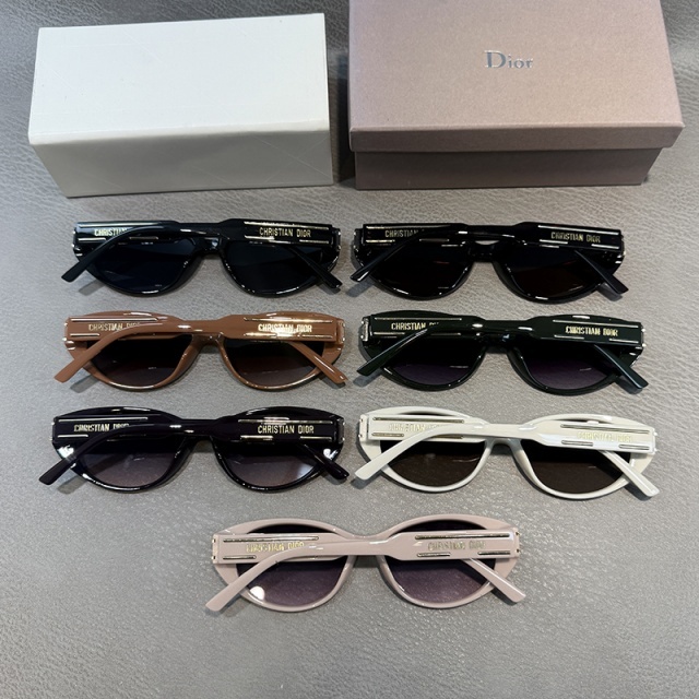 Retro Oval Frame Luxury Glasses