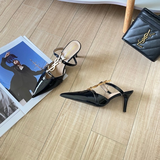 Metal Logo Leather Pointed Toe High Heeled Sandals