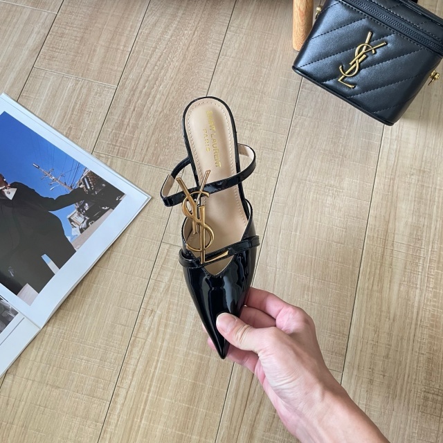 Metal Logo Leather Pointed Toe High Heeled Sandals