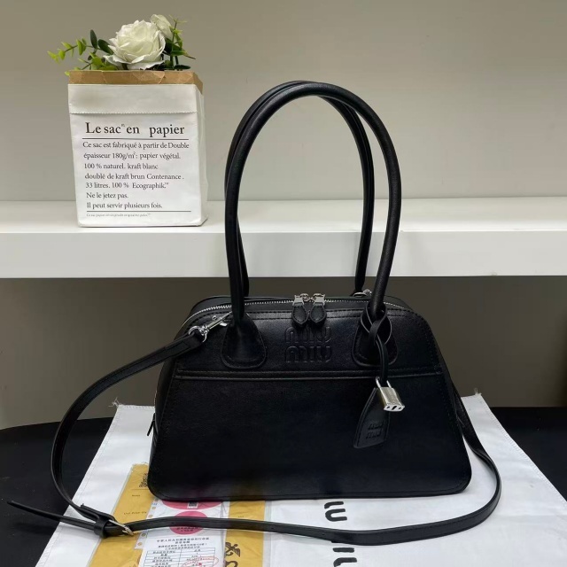 Fashion Leather Women Crossbody Handbags