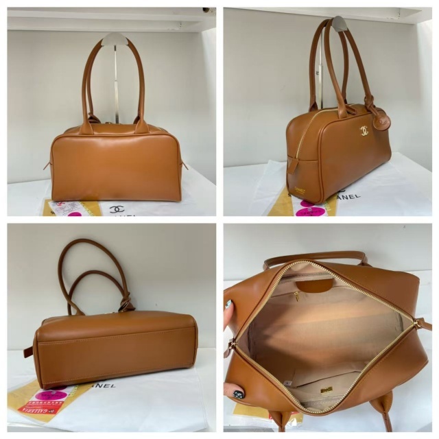 Metal Logo Leather Women Handbags