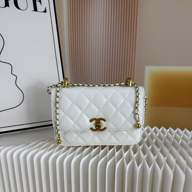 Metal Logo Chained Fashion Messenger Bags
